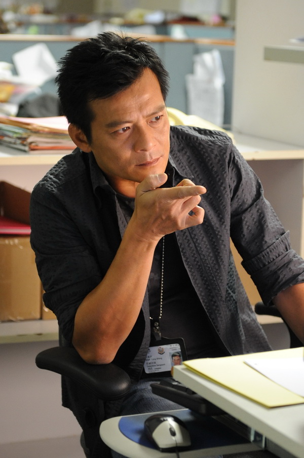 Nam thần một thời của TVB: sự nghiệp xuống dốc vì vạ miệng, tán gia bại sản cứu vợ bị bệnh ung thư-3