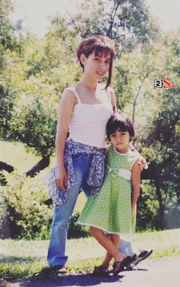 40.000 người xem con gái Phi Nhung công khai kỷ vật-3