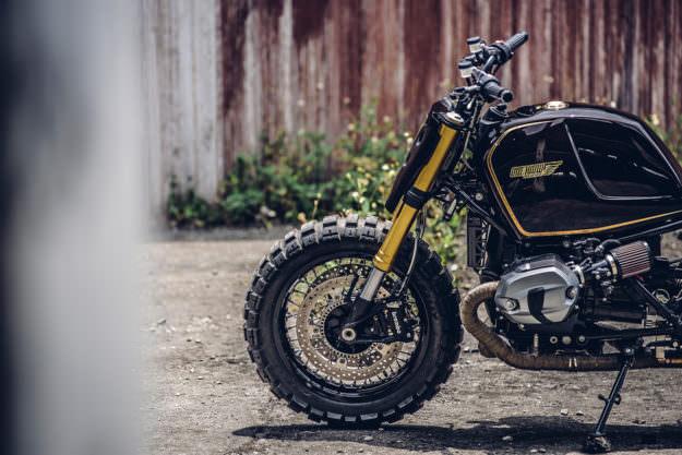 Mô tô của BMW độ với cảm hứng được lấy từ một thanh kẹo SNICKERS - ảnh 1