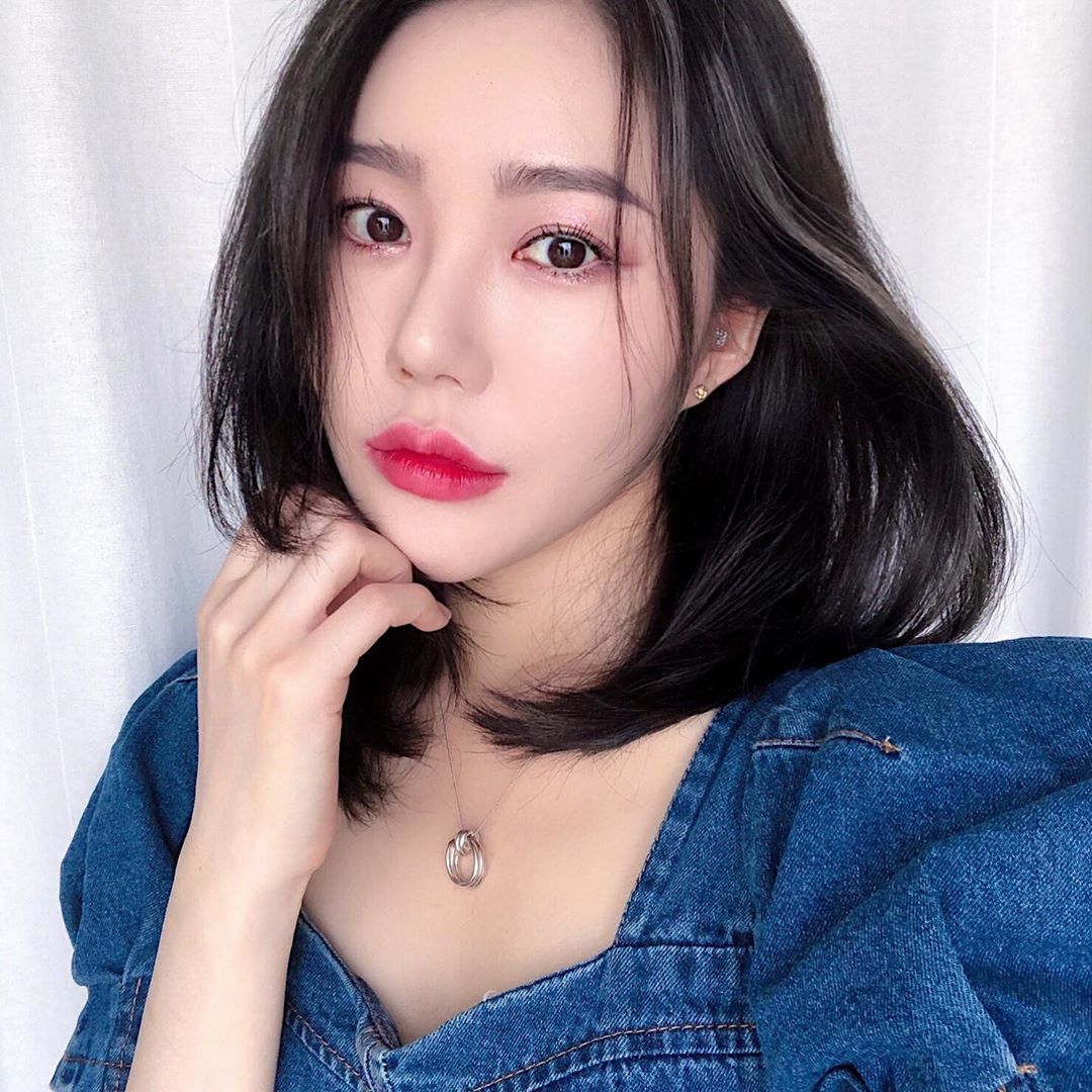 Thử đi làm tóc ở 1 tiệm của người Hàn, tôi đã học được cách sấy phồng cụp đẹp mê tơi mà không cần lược tròn - Ảnh 5.