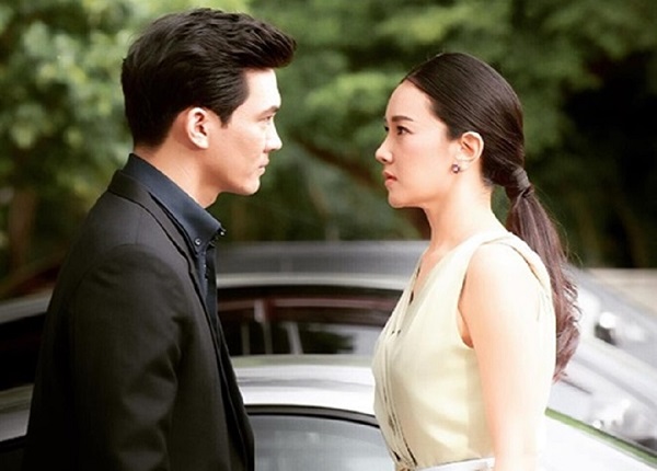 Bố mẹ vợ sang ở vài tháng chồng đòi thu tiền ăn, vợ lẳng lặng đưa cho xem cuốn sổ mà khiến anh xanh xám mặt mày - Ảnh 2.