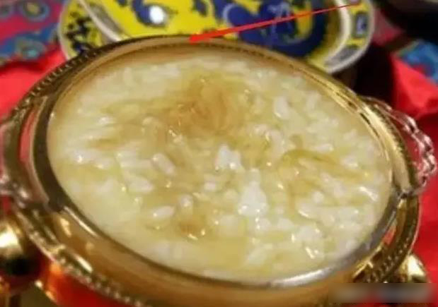 Lâm Tâm Như khoe bát ăn cơm của con gái, có điều gì mà khiến dư luận sợ toát mồ hôi hột, khuyên cô xem lại cách nuôi dạy con - Ảnh 2.