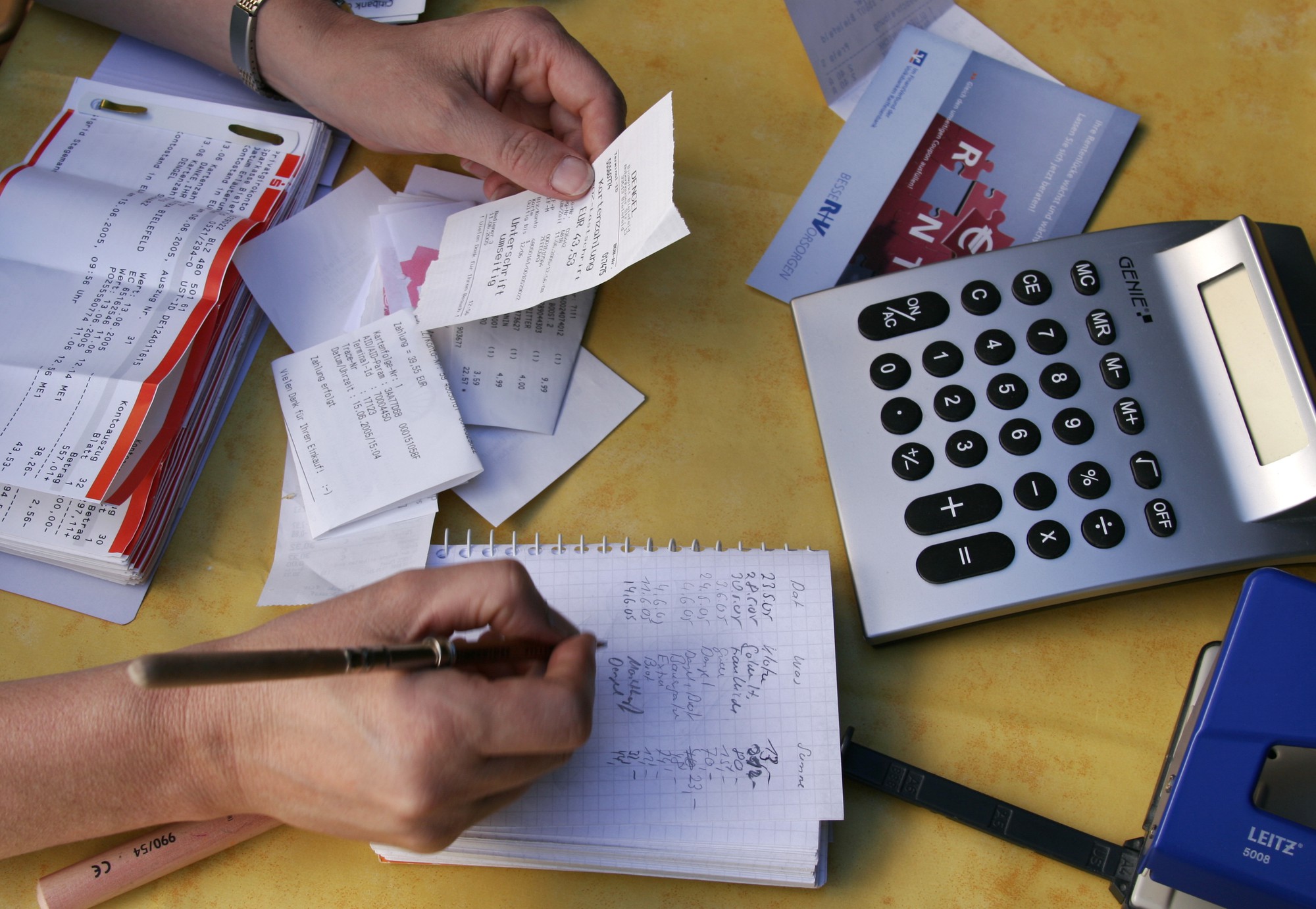 Mỗi tháng ngót nghét 10 triệu tiền ăn cho cả gia đình, chị em áp dụng ngay 6 cách tiết kiệm chi phí ăn uống này đảm bảo giảm đi một nửa - Ảnh 2.