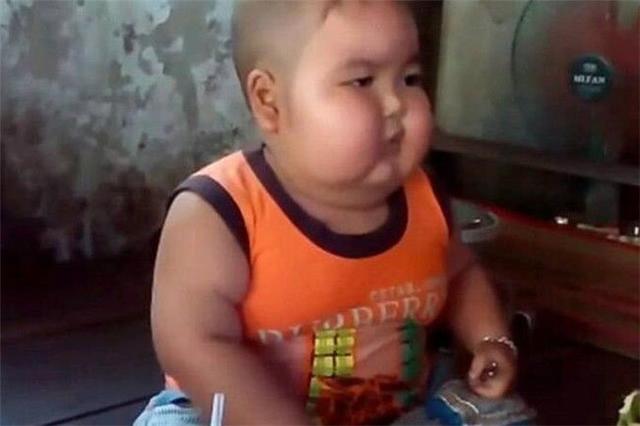 Đầu năm gửi con cho bà ngoại, cuối năm về thăm con người mẹ choáng váng không thể tin nổi - Ảnh 1.