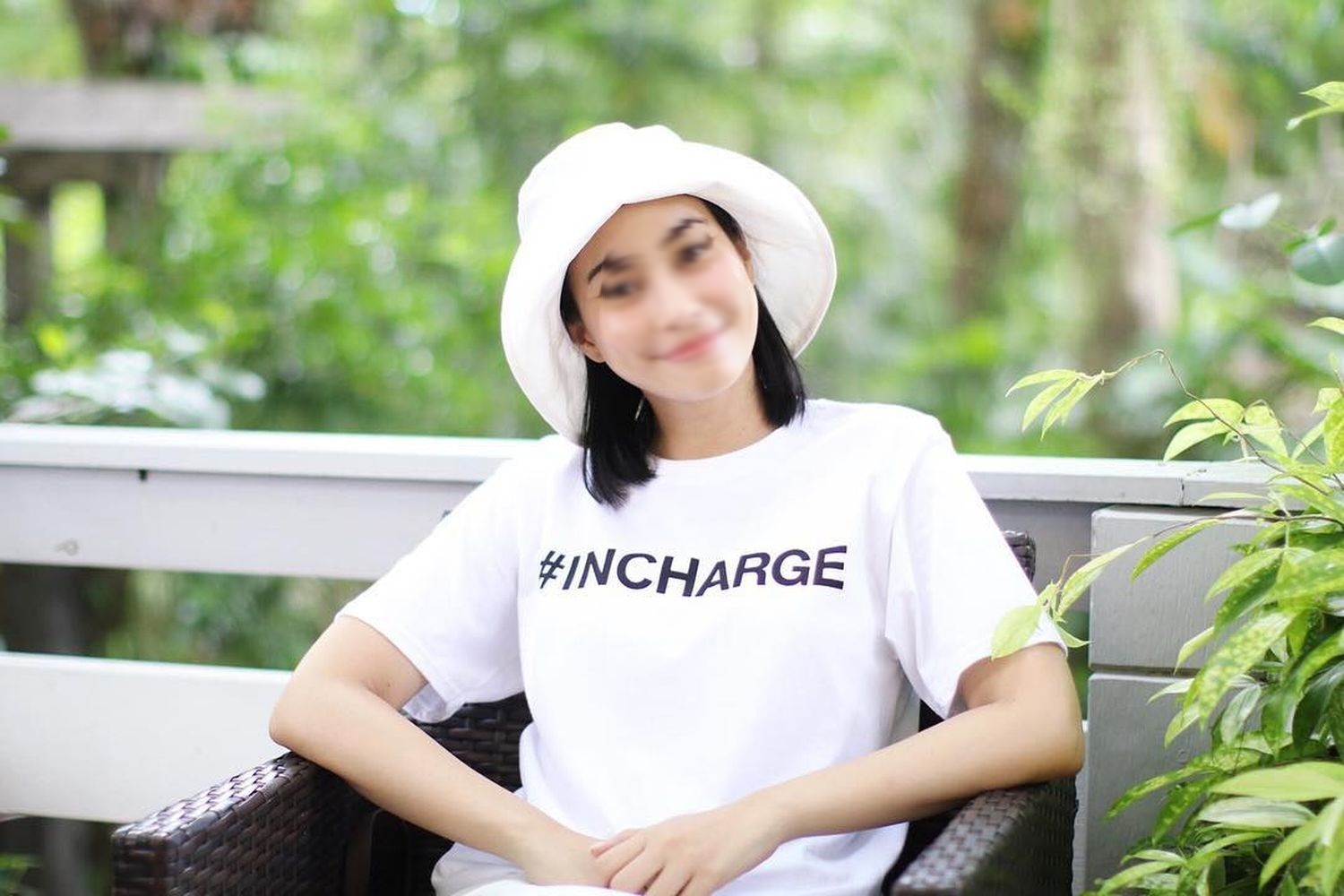 Cô vợ mạnh miệng tuyên bố: 