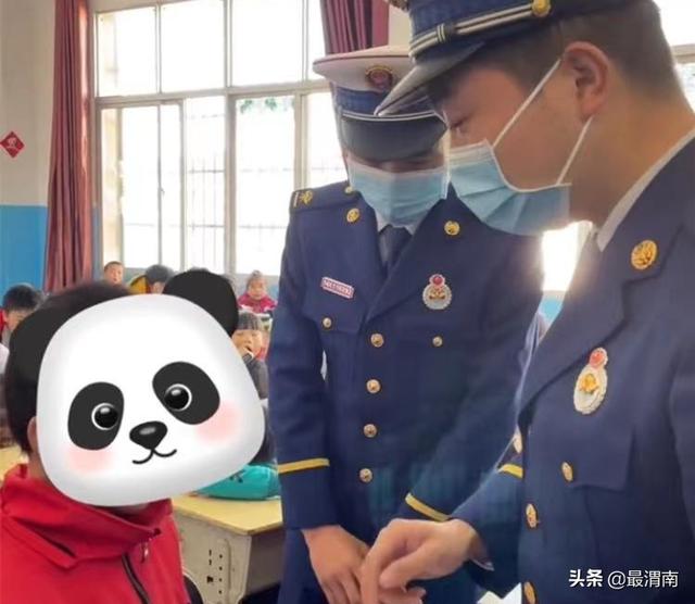 Bị đứa trẻ gọi quấy rối cả tháng, cảnh sát