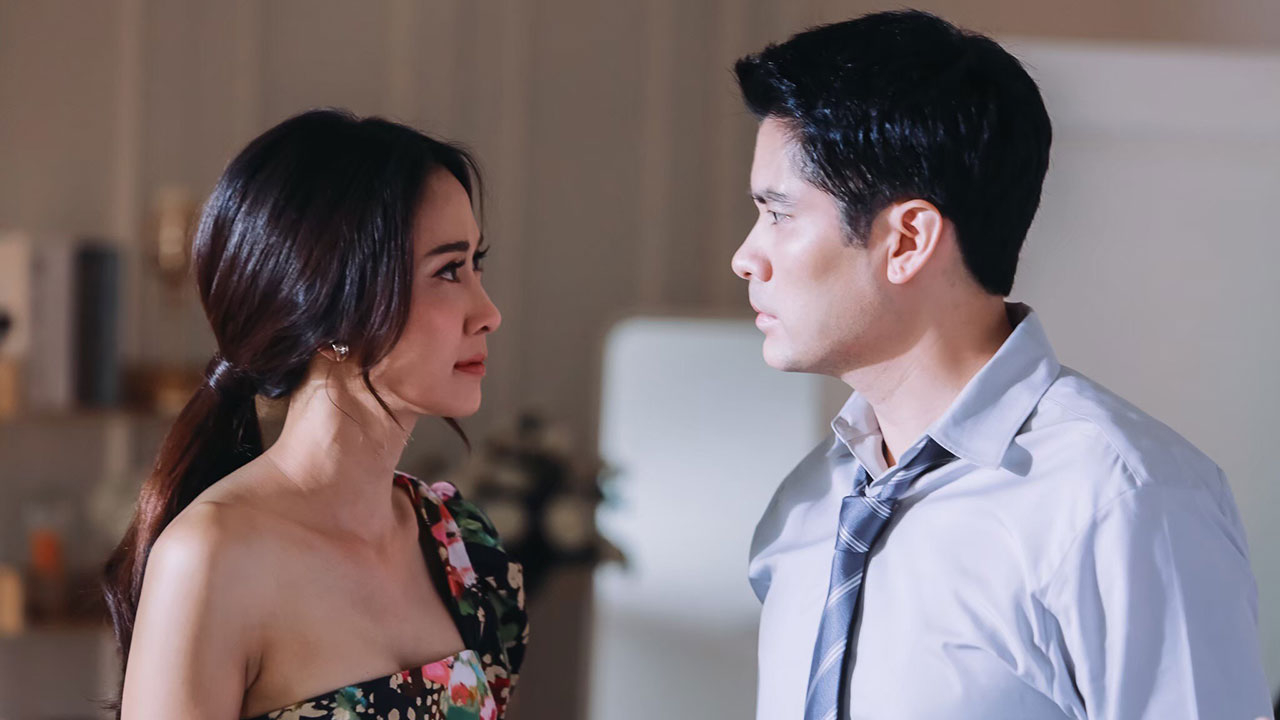 Biết chồng hẹn bồ đi nhà nghỉ, vợ thản nhiên như không, đợi đúng giờ Biết chồng hẹn bồ đi nhà nghỉ, vợ thản nhiên như không, đợi đúng giờ