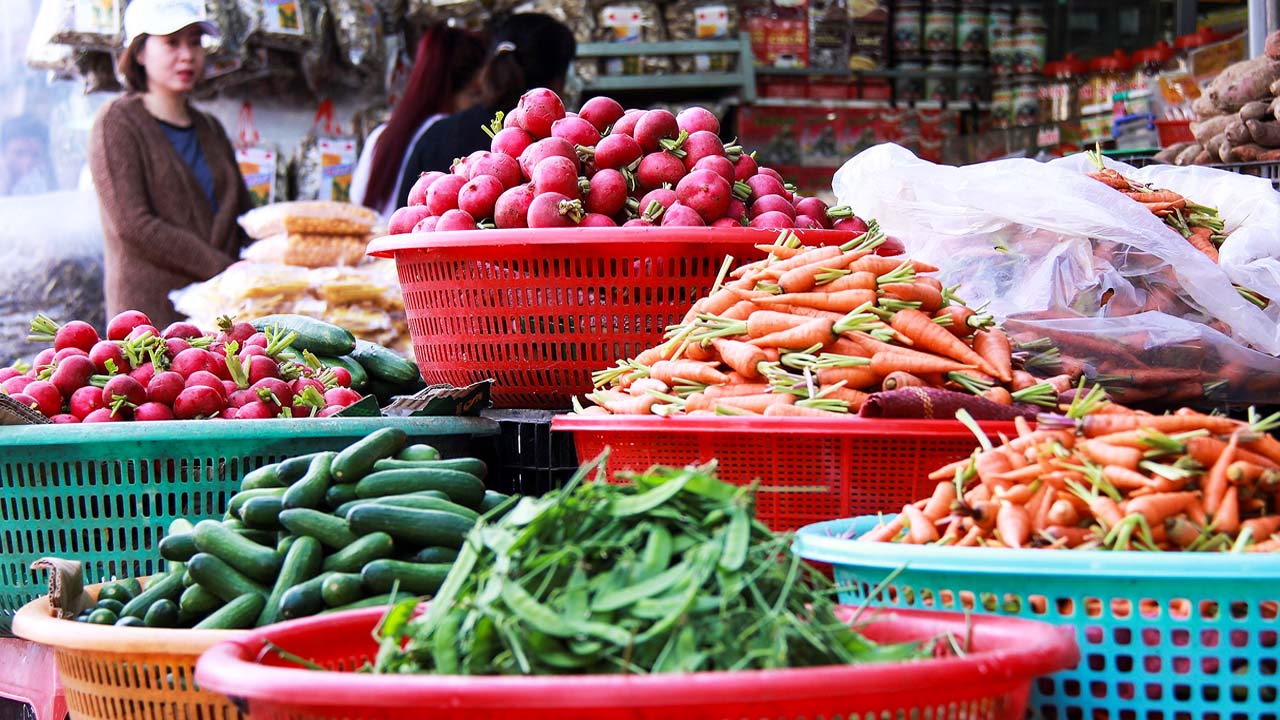 5 loại thực phẩm sạch chứa lượng thuốc trừ sâu ít đến mức kinh ngạc, bán đầy ngoài chợ nhưng người Việt ít để tâm - Ảnh 1.