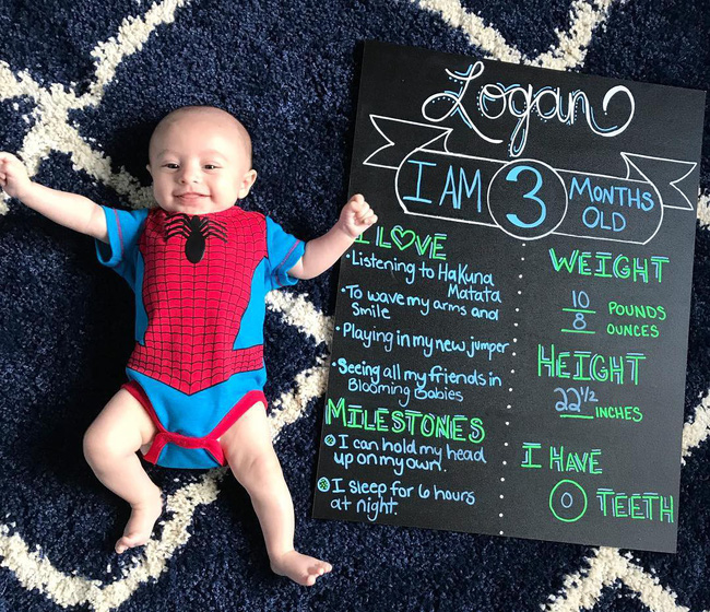 Lên mạng than trời vì con 8 tháng chưa biết đứng, các mẹ thi nhau động viên mà dân mạng được bữa