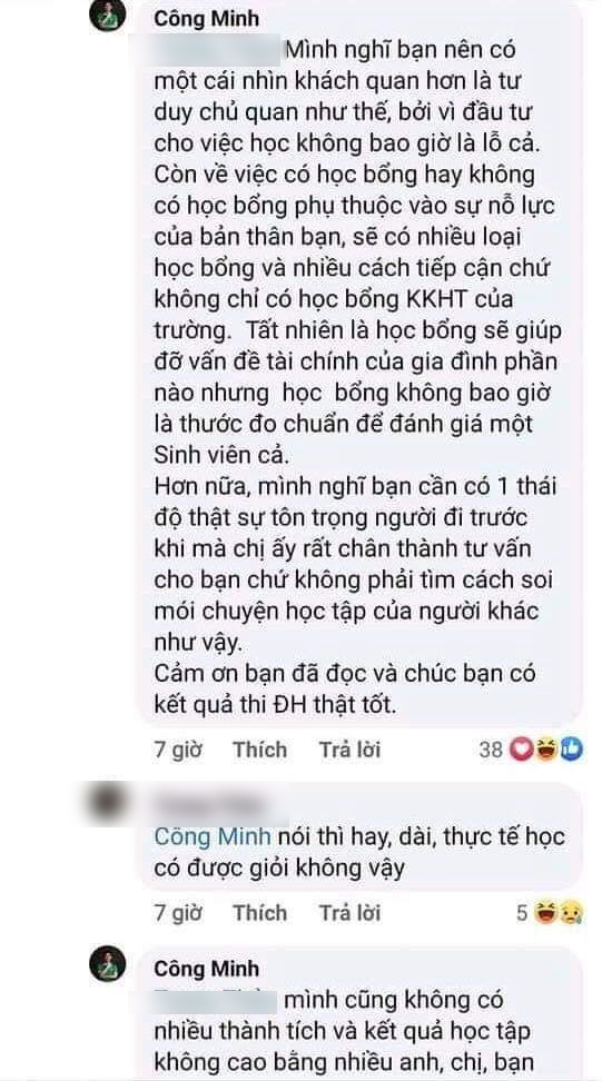 Nữ sinh lên mạng
