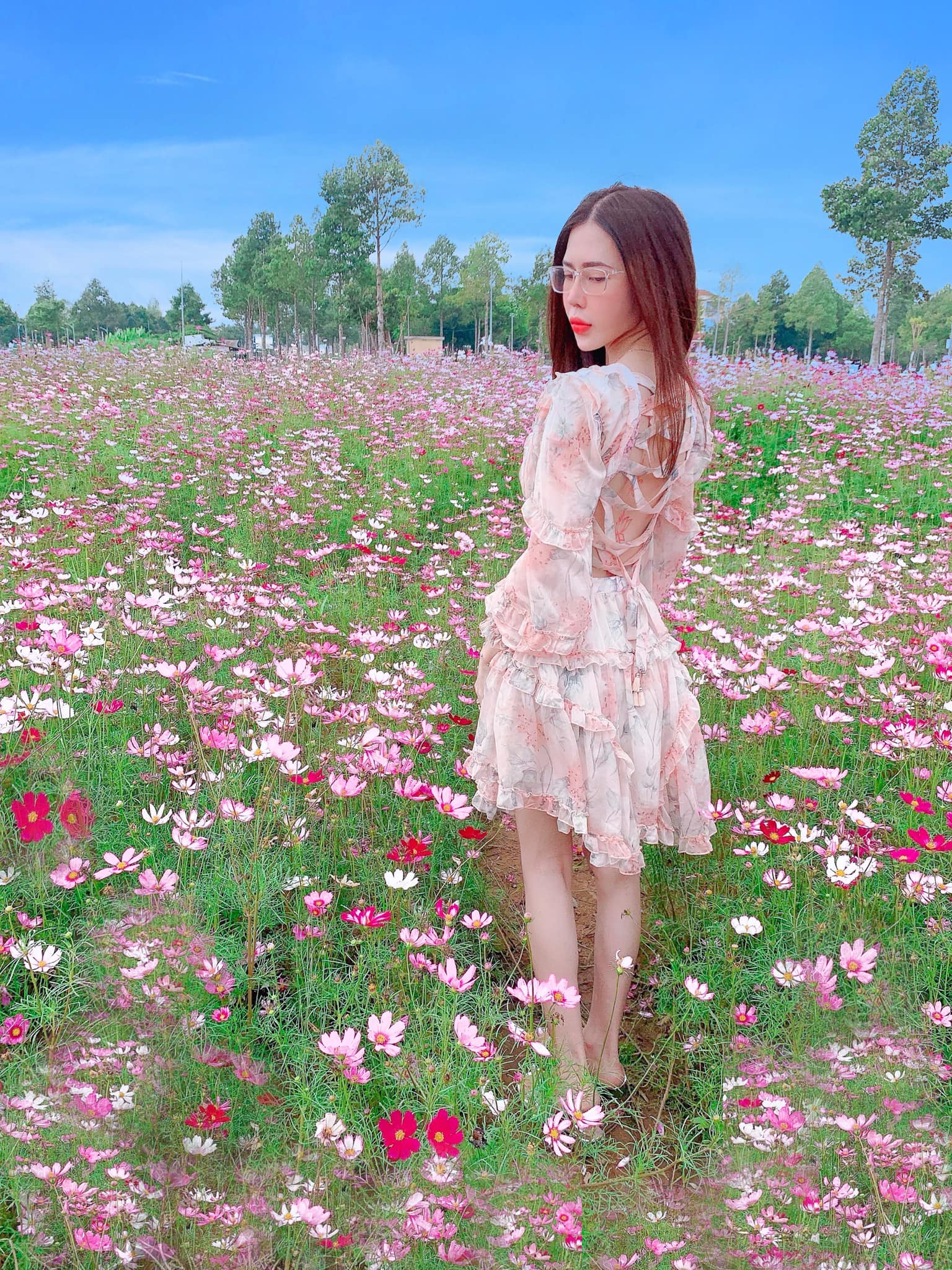 Chàng trai Cần Thơ kể chuyện uống thuốc tránh thai để thay đổi hormone nữ, chi 200 triệu sang Thái phẫu thuật và cuộc lột xác bất ngờ - Ảnh 2.