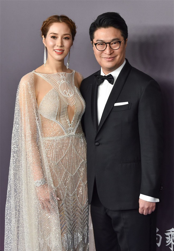 “Nước cờ sai lầm” khiến người vợ hoa hậu của tỷ phú giàu nhất Hong Kong bị đẩy ra đường, 30 năm sau quay về phải “ngả mũ” trước con dâu! - Ảnh 5.