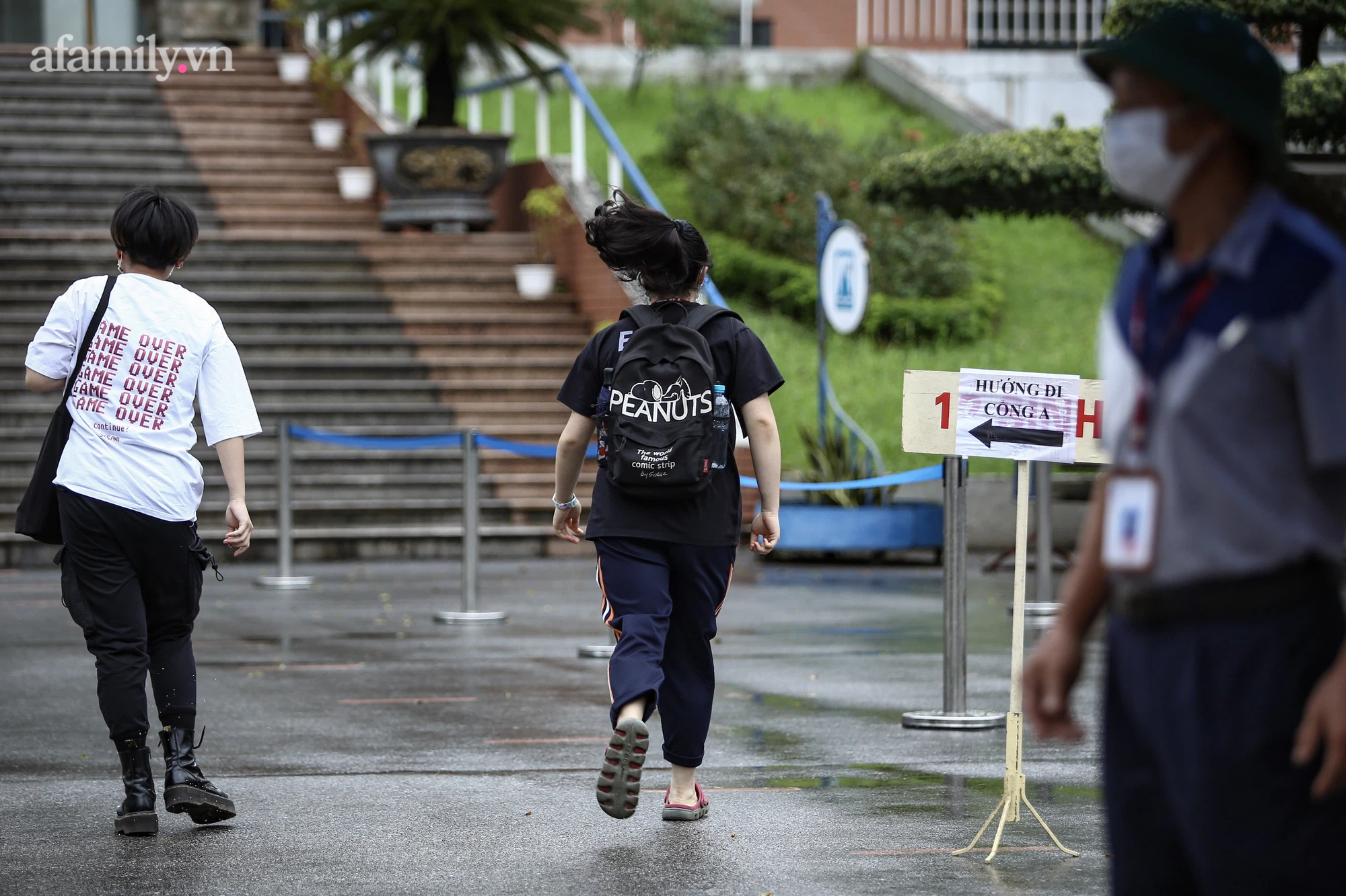 Xuất hiện bài thi môn Ngữ văn tốt nghiệp THPT bị chấm điểm 0, nguyên nhân không thể tin nổi - Ảnh 1.