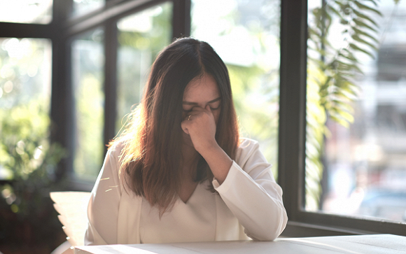 Sáng hôm ấy tôi gắt gỏng ném cho chồng 10 nghìn ăn xôi để giờ phải ân hận tột cùng