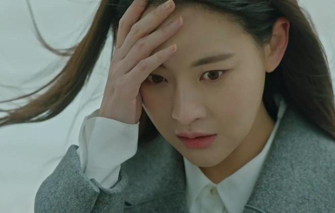 Chị dâu bị tai nạn, tôi chăm sóc suốt một tháng ròng và khi khỏi bệnh chị trả ơn tôi bằng tin