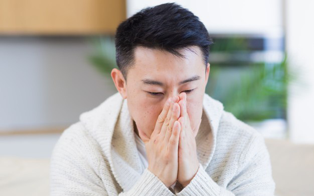 Vợ chồng tôi ôm nhau khóc trước cổng bệnh viện, nếu biết có ngày tồi tệ này thì chúng tôi đã ngủ nhiều hơn