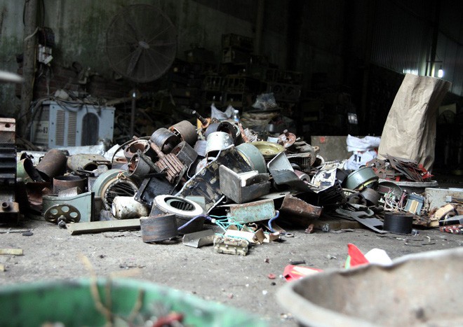 Chuyện cả làng nghèo bỗng giàu lên trong vài năm nhờ những nghề không tưởng, thoải mái ở biệt thự đi xe hơi - Ảnh 9.