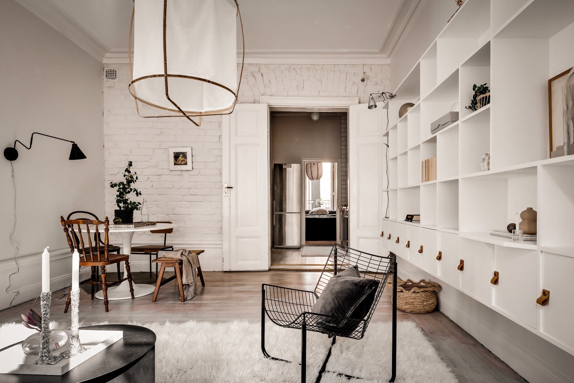 Bài trí nội thất tưởng đơn giản, ít ỏi, căn hộ nhỏ 44m2 ở Nga vẫn hiện lên vô cùng lộng lẫy - Ảnh 12.