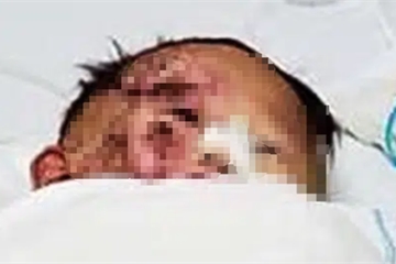 Thương tâm: Cha ôm con 7 tháng tuổi tẩm xăng tự thiêu ngày đầu năm mới ở Tiền Giang