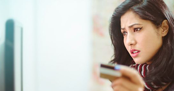 12 lỗi khi dùng thẻ tín dụng khiến nó trở thành mối 'nguy hiểm' đối với bạn