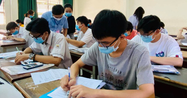 Look up the scores of the National University Ho Chi Minh City aptitude test 2022 HERE