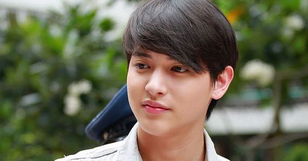 Mẹ chồng vừa ngã bệnh, vợ tôi đã lấy ra một bọc vàng trong sự ngỡ ngàng