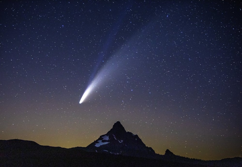 Sao chổi sáng nhất 23 năm thống trị màn đêm thế giới - 14