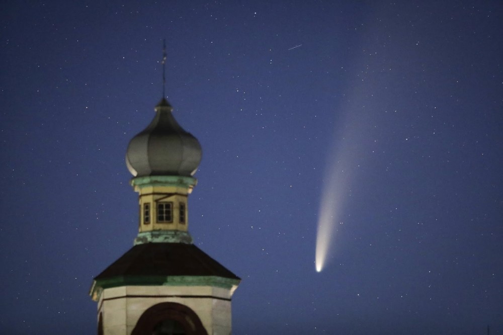 Sao chổi sáng nhất 23 năm thống trị màn đêm thế giới - 15