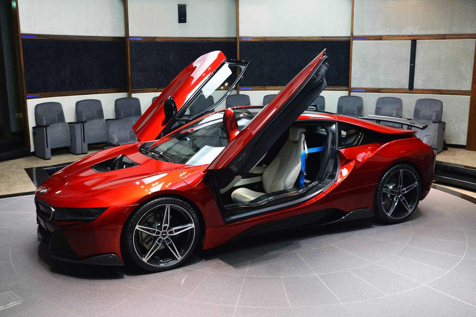 Chiêm ngưỡng chiếc BMW i8