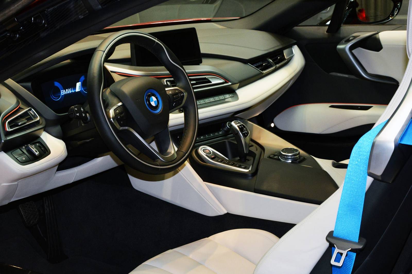 Chiêm ngưỡng chiếc BMW i8