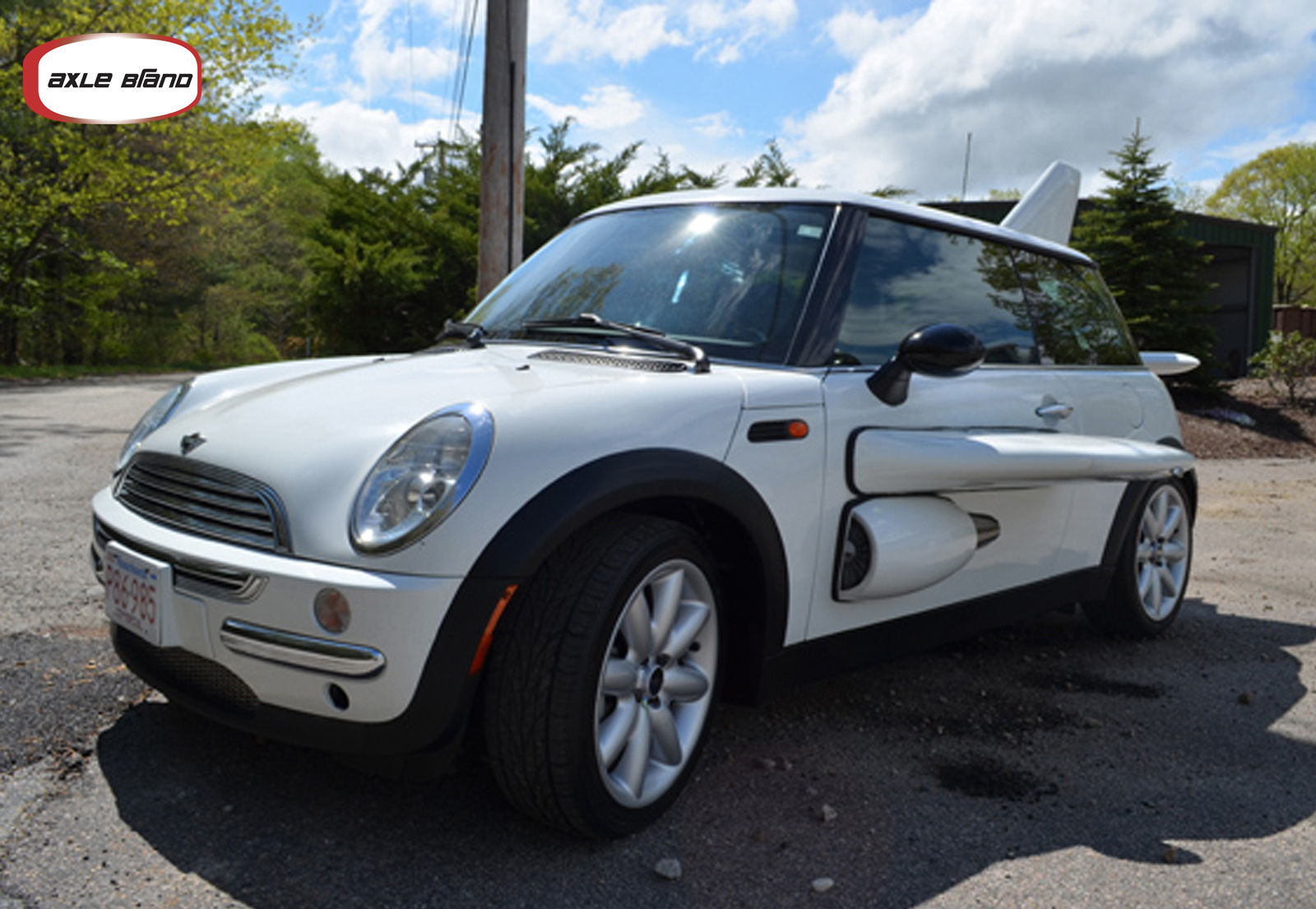 Đây là xe MINI Cooper hay máy bay? - ảnh 4