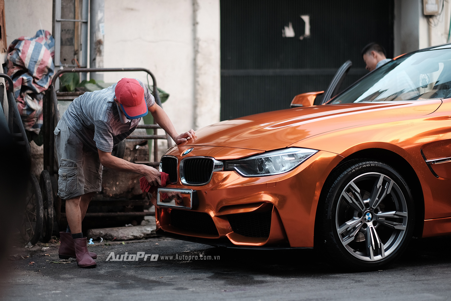 Muôn vàn kiểu làm đẹp cho xế yêu đón Tết - ảnh 3