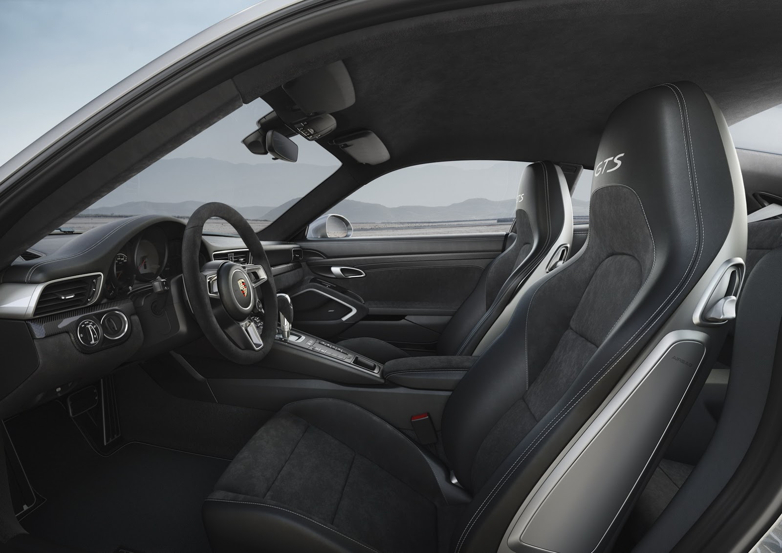 Porsche 911 GTS 2017 tăng thêm 20 mã lực, giá từ 3 tỷ Đồng - ảnh 9