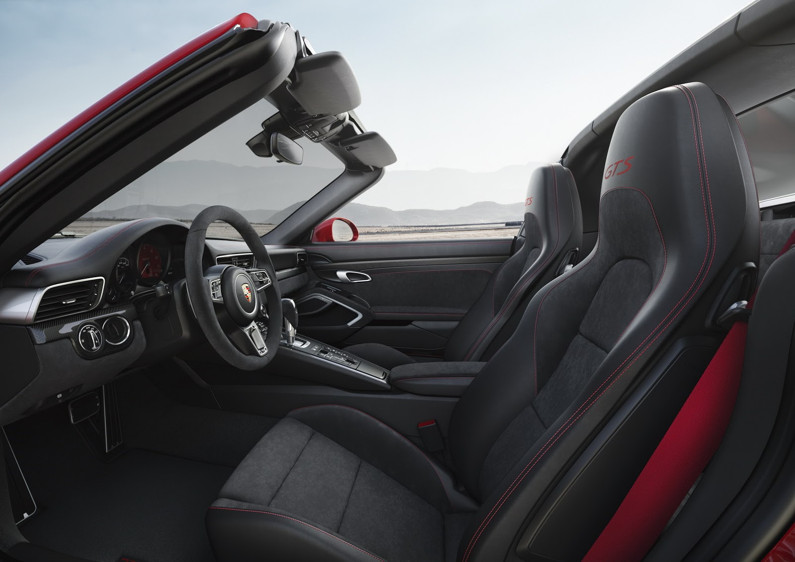 Porsche 911 GTS 2017 tăng thêm 20 mã lực, giá từ 3 tỷ Đồng - ảnh 10