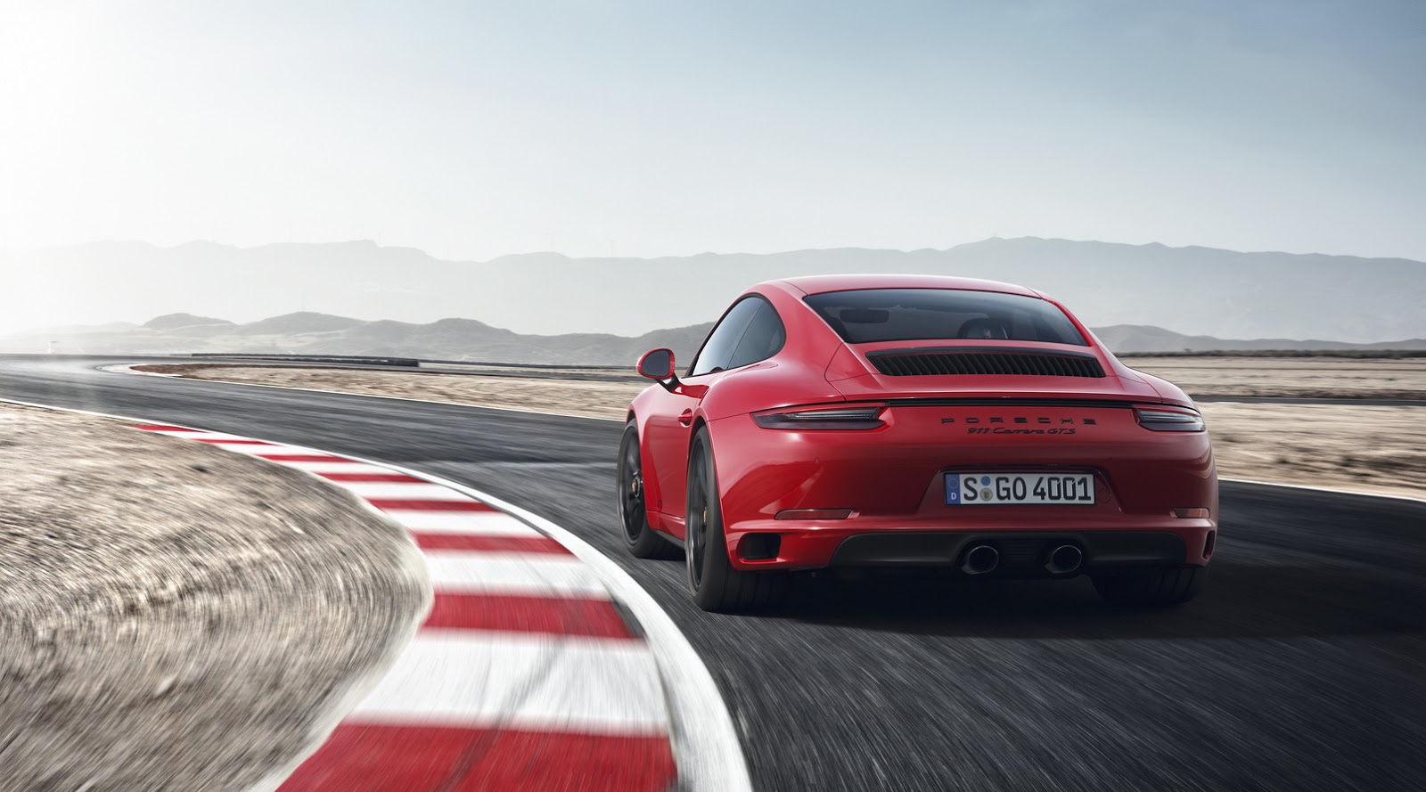 Porsche 911 GTS 2017 tăng thêm 20 mã lực, giá từ 3 tỷ Đồng - ảnh 11