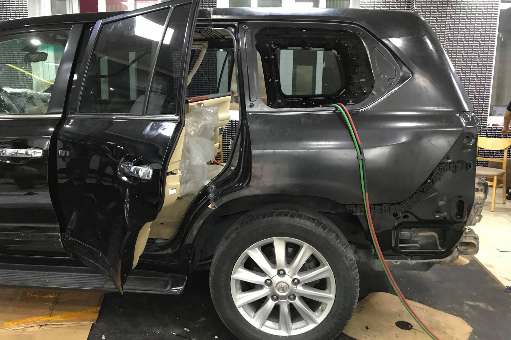 15 ngày lột xác Lexus LX570 2008 thành 2018 với 450 triệu đồng của dân chơi Việt - Ảnh 9.