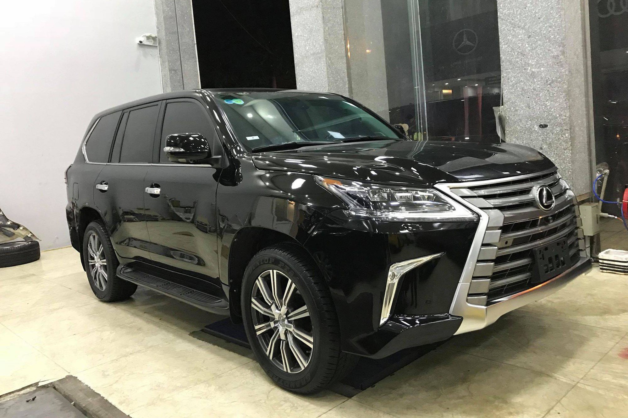 15 ngày lột xác Lexus LX570 2008 thành 2018 với 450 triệu đồng của dân chơi Việt - Ảnh 14.