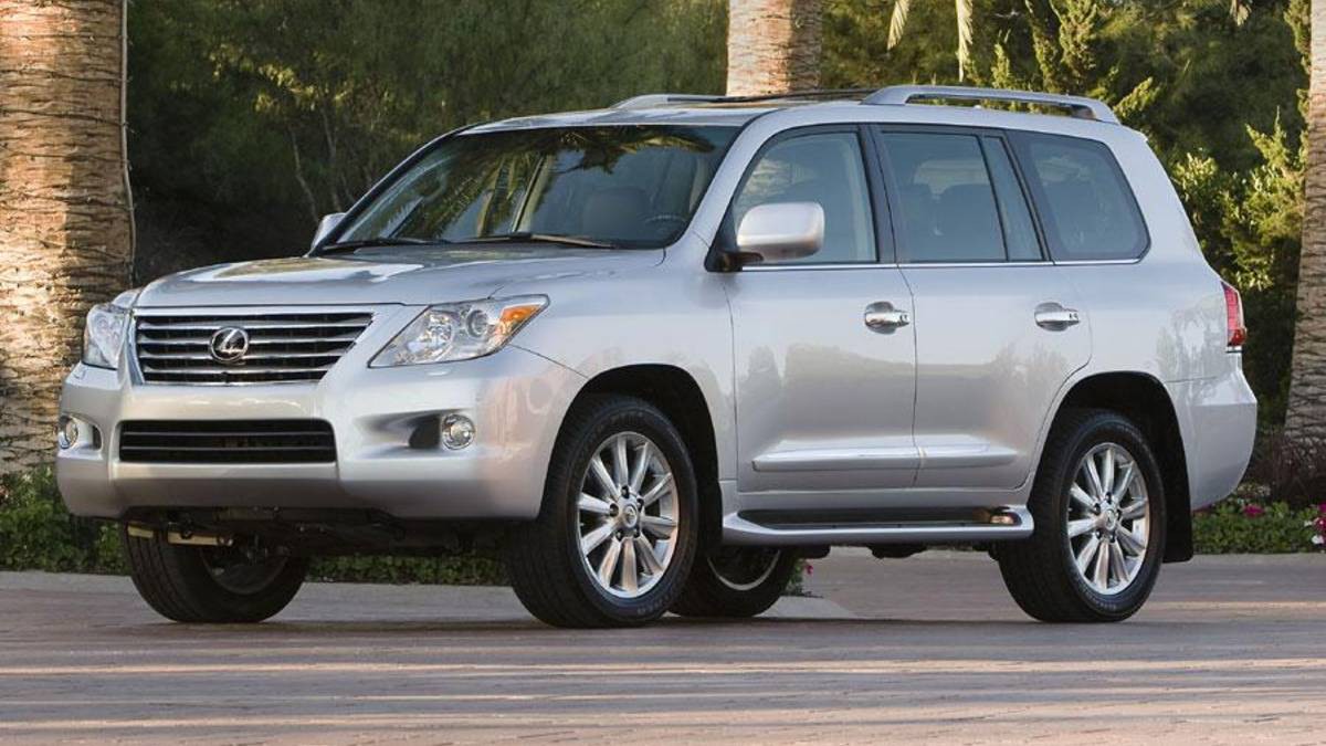 Trải nghiệm Lexus LX570 2009 lên đời Super Sport 2019: Cú lừa thị giác và món hời 450 triệu đồng thay vì 10 tỷ mua xe mới - Ảnh 1.