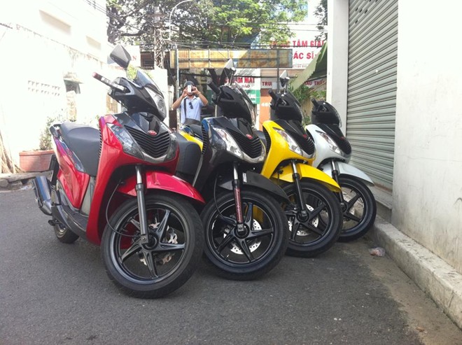 Sốc với dàn Honda SH 150i cùng bộ biển tứ, ngũ quý đẹp đến lạ kỳ - ảnh 2