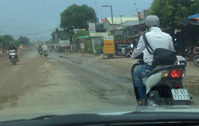 Sốc với dàn Honda SH 150i cùng bộ biển tứ, ngũ quý đẹp đến lạ kỳ - ảnh 4