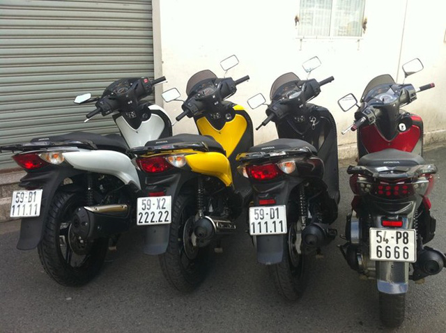 Sốc với dàn Honda SH 150i cùng bộ biển tứ, ngũ quý đẹp đến lạ kỳ - ảnh 3
