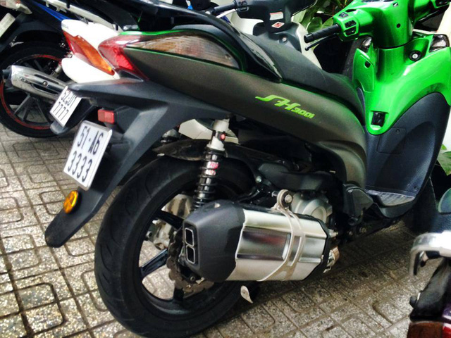 Sốc với dàn Honda SH 150i cùng bộ biển tứ, ngũ quý đẹp đến lạ kỳ - ảnh 6