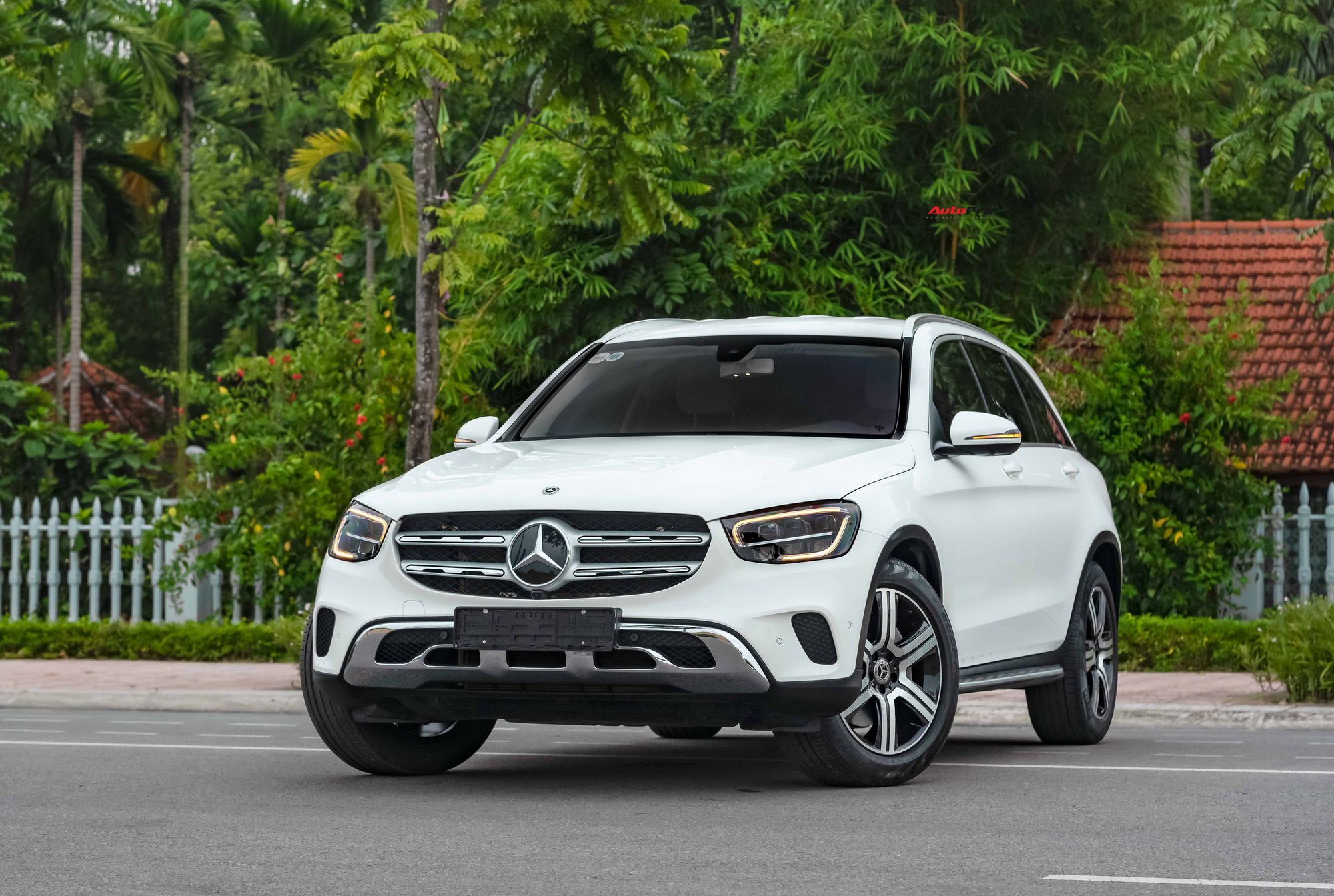 Đánh giá sơ bộ xe MercedesBenz GLC 200 2020