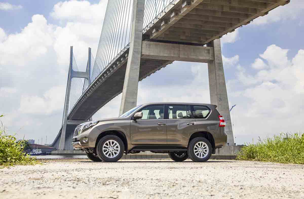 Toyota Prado 2015 được chốt giá 2,192 tỷ đồng - ảnh 2