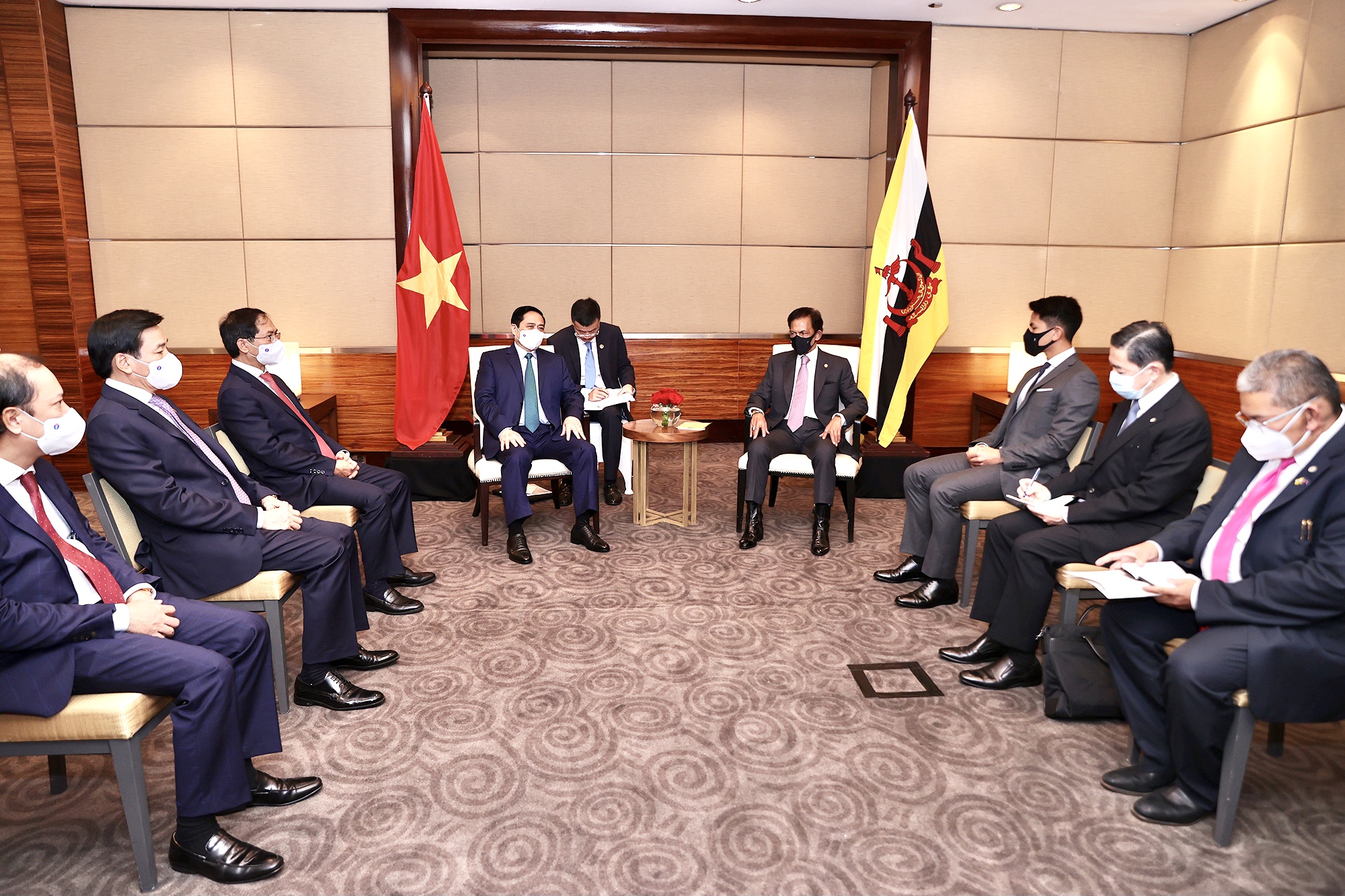 Thủ tướng Phạm Minh Chính hội kiến Quốc vương Brunei