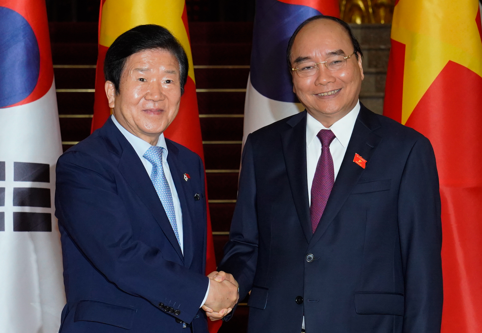 Thủ tướng đề nghị sớm đạt mục tiêu 100 tỷ USD kim ngạch Việt-Hàn