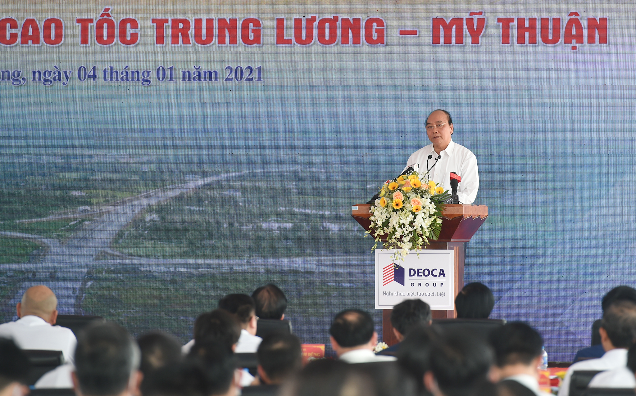 Thủ tướng: Phải khánh thành tuyến cao tốc mẫu mực Trung Lương - Mỹ Thuận trong năm 2021