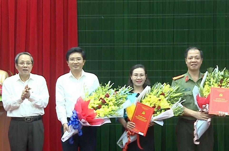 Ban Bí thư chuẩn y, chỉ định nhân sự mới