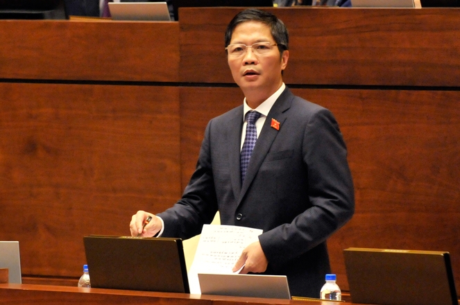 Nghe VietNamNet: Quốc hội chất vấn Bộ trưởng Trần Tuấn Anh