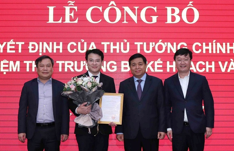 Triển khai quyết định của Thủ tướng về công tác cán bộ